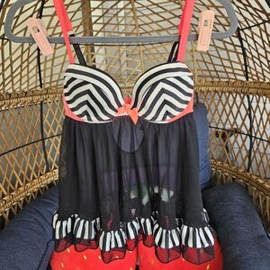 Y2k Black And Pink Victoria Secret Lingerie Top